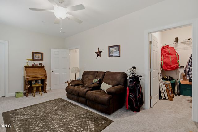 288 Gallery Drive Apt 204, Spring Lake, NC 28390