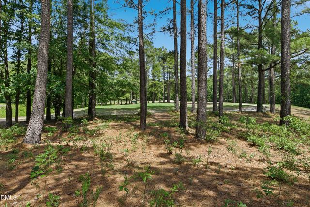 288 Gallery Drive Apt 204, Spring Lake, NC 28390