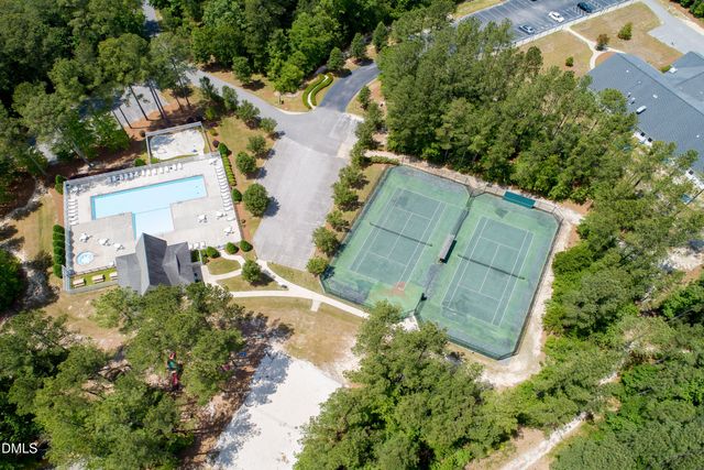 288 Gallery Drive Apt 204, Spring Lake, NC 28390
