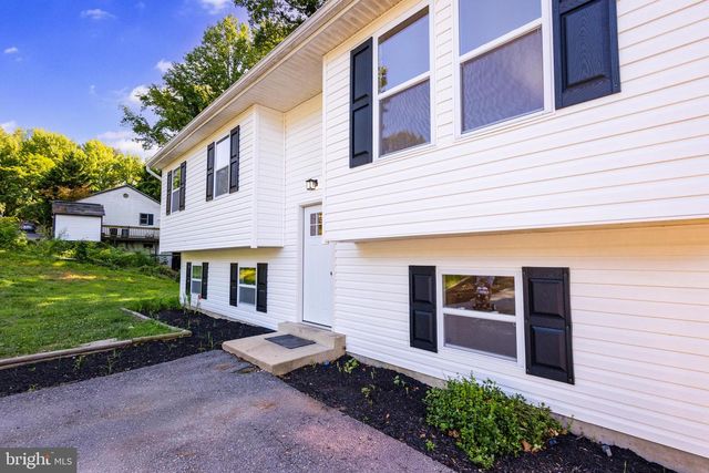 6114 4TH ST, Chesapeake Beach, MD 20732