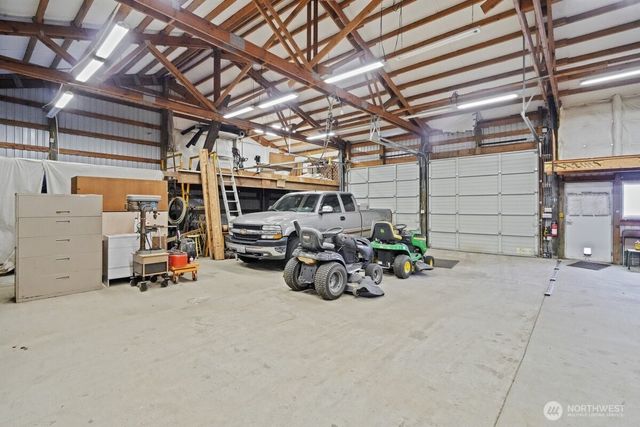 349 Imboden Road, Castle Rock, WA 98611