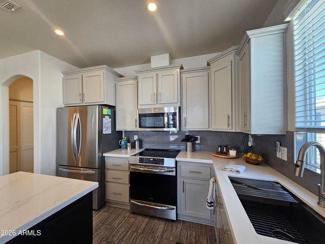 650 N Hawes Road 3331, Mesa, AZ 85207