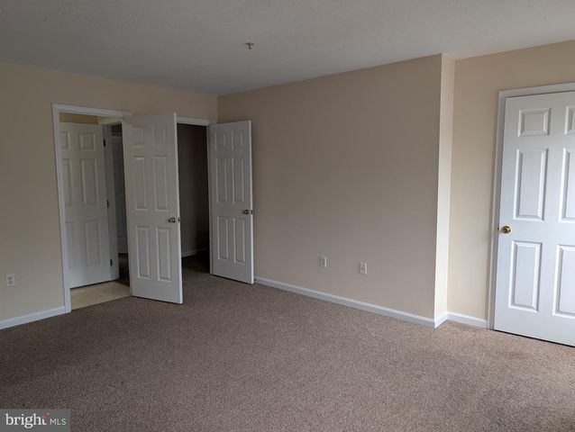 160 INDEPENDENCE DR, Elkton, MD 21921