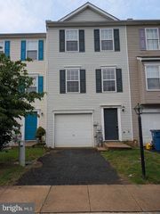 160 INDEPENDENCE DR, Elkton, MD 21921