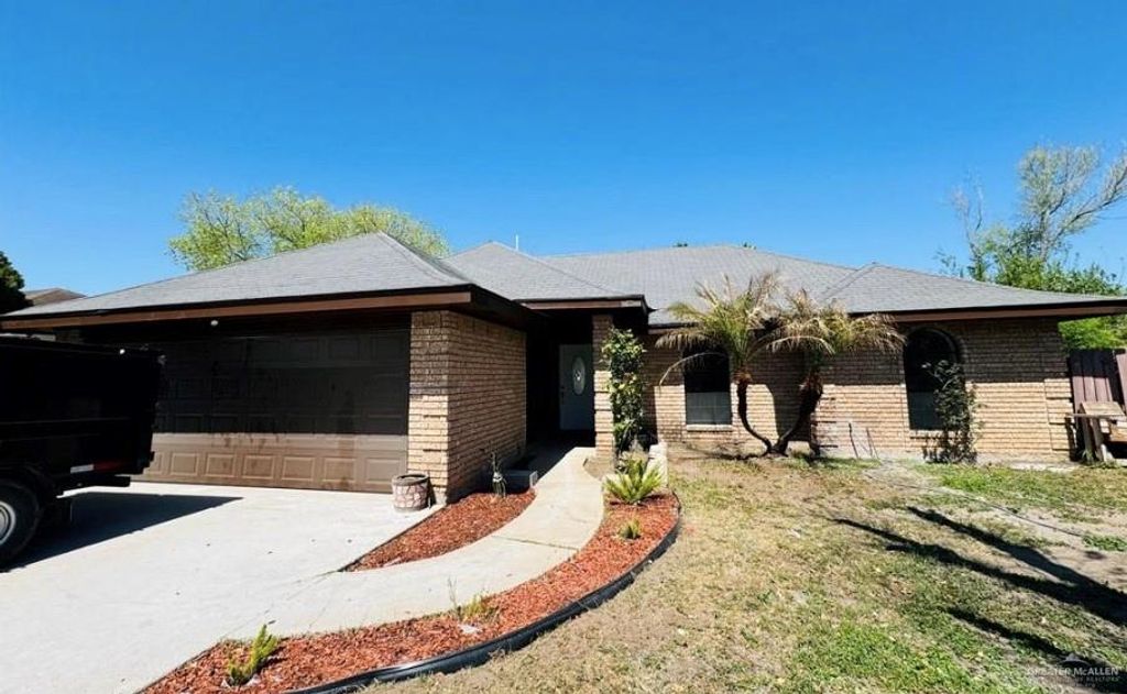 108 Collins Street, Donna, TX 78537