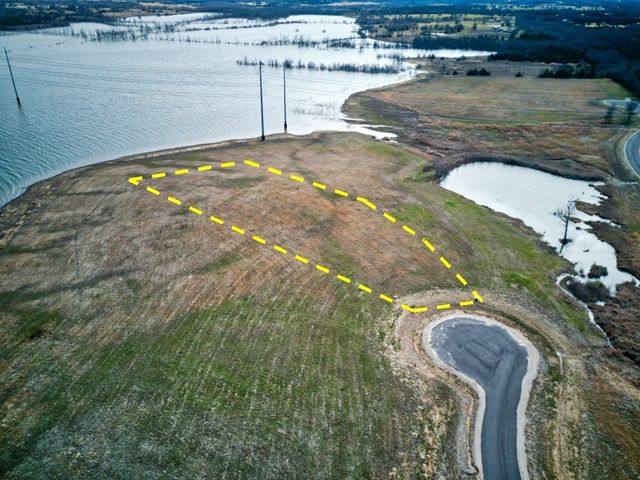 27 Crystal Cove, Dodd City, TX 75438