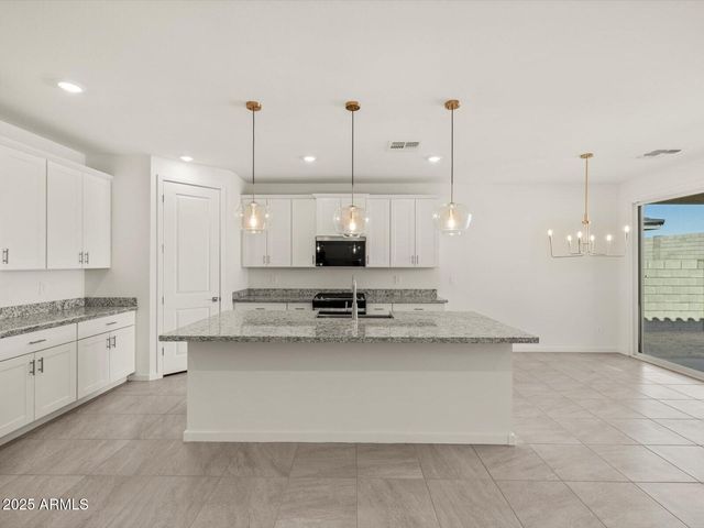 8529 W Saratoga Way, Florence, AZ 85132