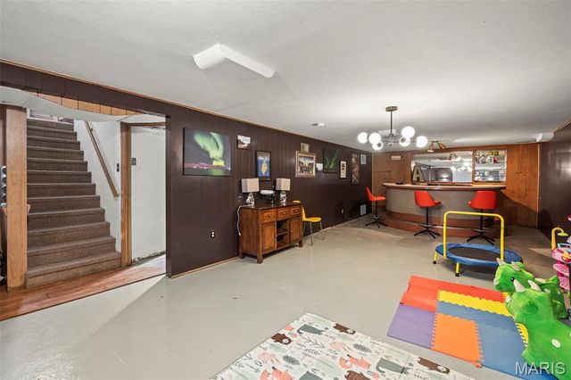 7204 Rockspring Drive, Affton, MO 63123