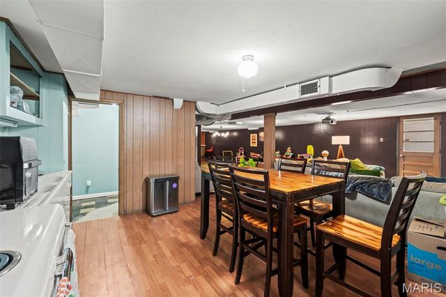 7204 Rockspring Drive, Affton, MO 63123