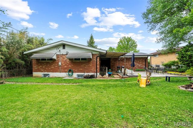 7204 Rockspring Drive, Affton, MO 63123