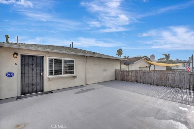 605 20th Street C, Huntington Beach, CA 92648