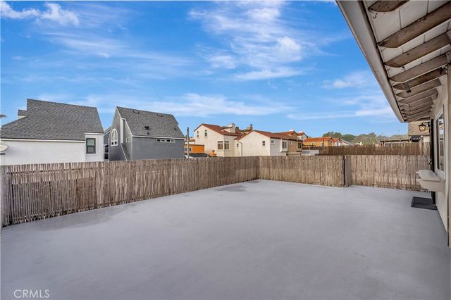 605 20th Street C, Huntington Beach, CA 92648