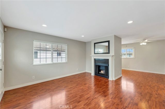 605 20th Street C, Huntington Beach, CA 92648