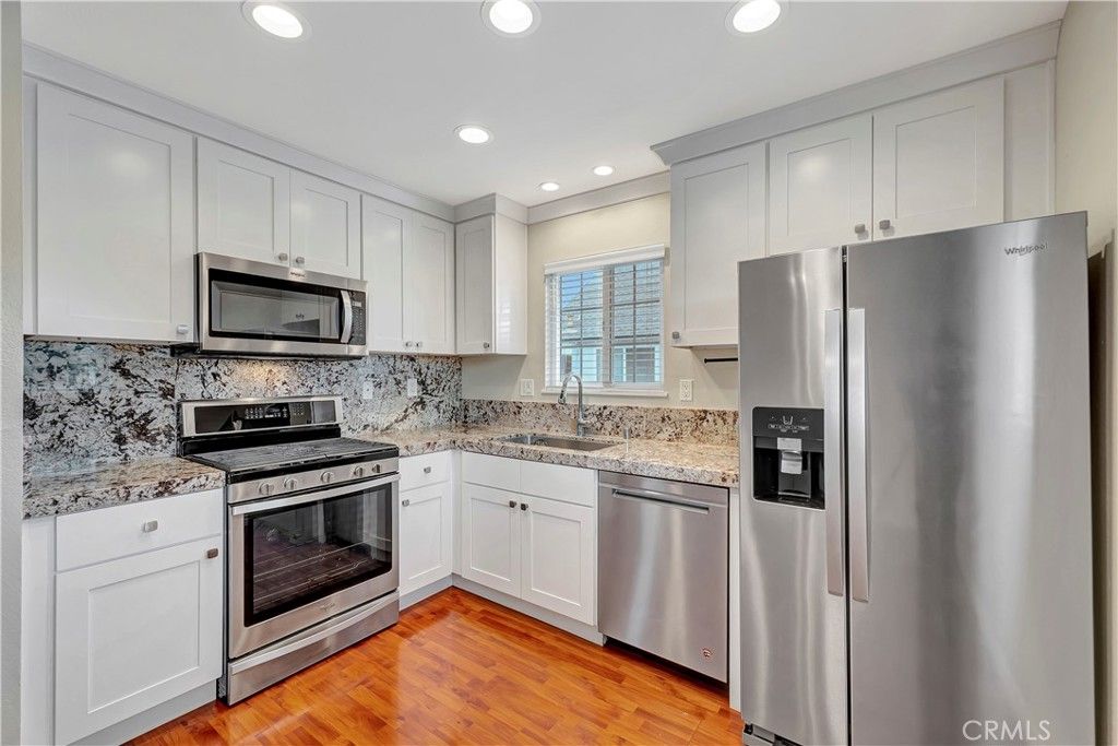 605 20th Street C, Huntington Beach, CA 92648