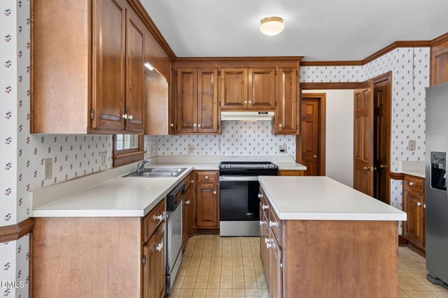 8220 Harps Mill Road, Raleigh, NC 27615