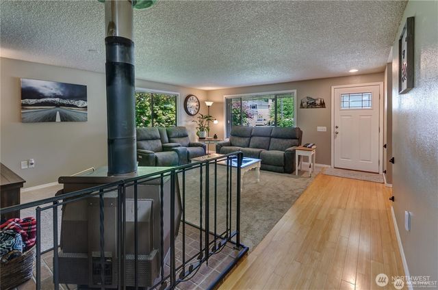 15020 111th Avenue Ct E, Puyallup, WA 98374