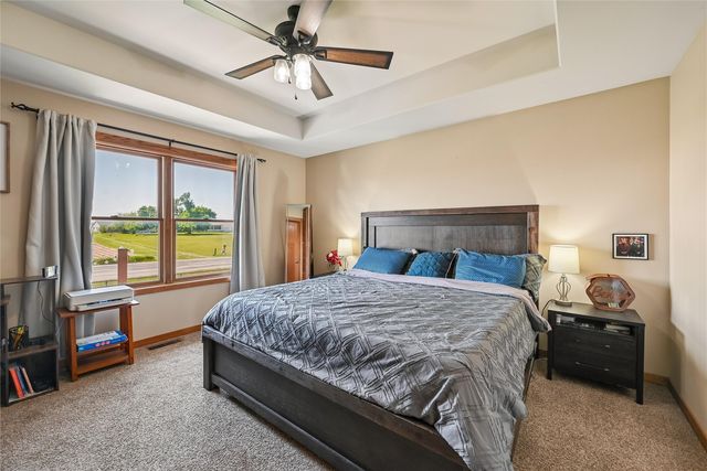612 Deer Ridge Drive, Atkins, IA 52206