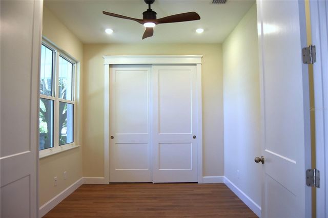 6706 BURLINGTON AVENUE, St Petersburg, FL 33710