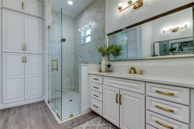 6706 BURLINGTON AVENUE, St Petersburg, FL 33710