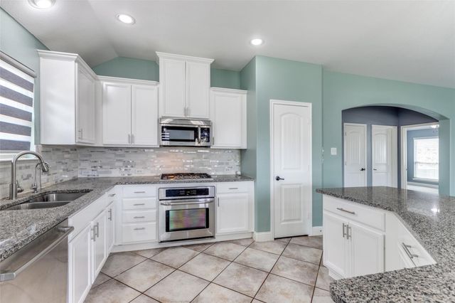 10220 Bennet Drive, Mckinney, TX 75072