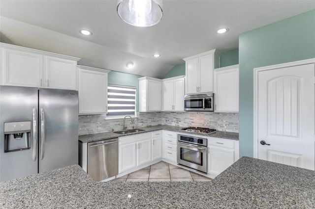 10220 Bennet Drive, Mckinney, TX 75072