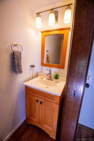 5715 Baltimore Drive 20, La Mesa, CA 91942