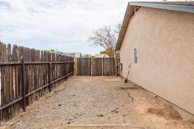 1510 W WICKIEUP Lane, Phoenix, AZ 85027