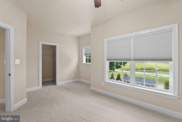 521 PAGE ST, Berryville, VA 22611