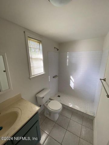 4803 LEXINGTON Avenue B, Jacksonville, FL 32210