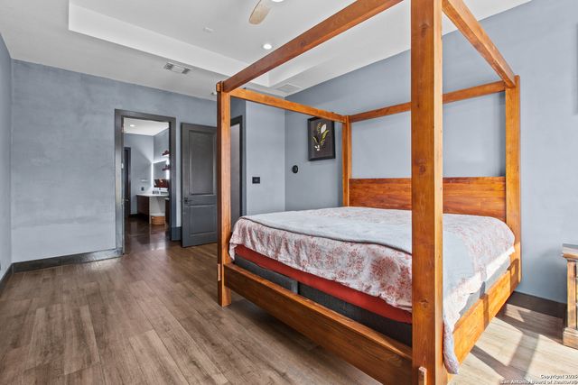 6 DOMINION MDWS, San Antonio, TX 78257
