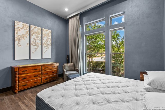 6 DOMINION MDWS, San Antonio, TX 78257