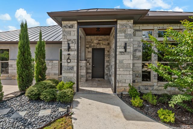 6 DOMINION MDWS, San Antonio, TX 78257