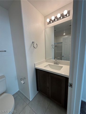 5672 Sartorial Street, Las Vegas, NV 89118