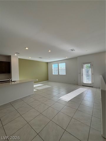 5672 Sartorial Street, Las Vegas, NV 89118