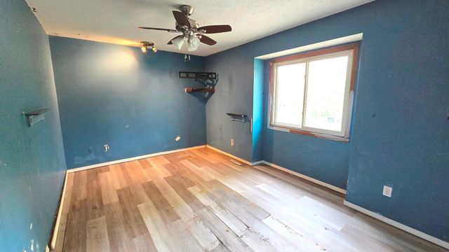 1012 104th Avenue NW, Coon Rapids, MN 55433