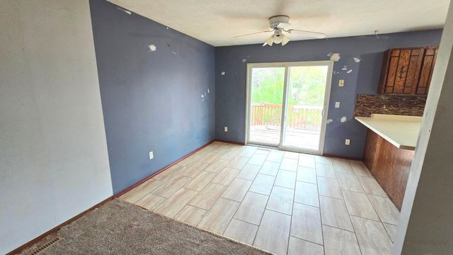1012 104th Avenue NW, Coon Rapids, MN 55433