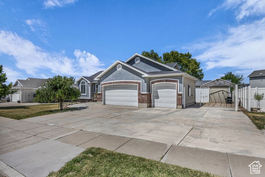 2361 N 75 E, Layton, UT 84041