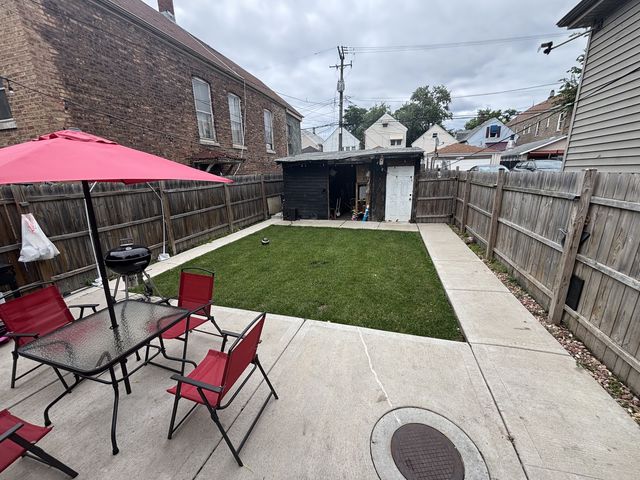 2427 S CHRISTIANA Avenue, Chicago, IL 60623