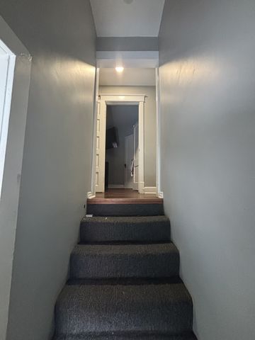 2427 S CHRISTIANA Avenue, Chicago, IL 60623