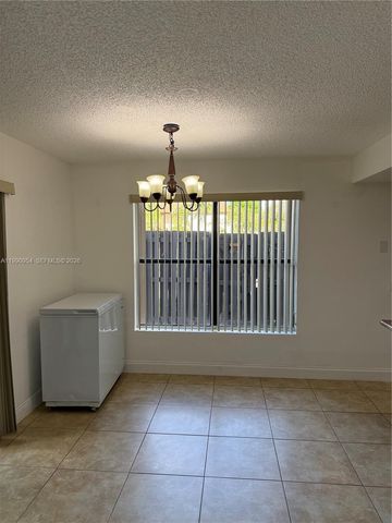 4825 SW 149th Ct 18B, Miami, FL 33185