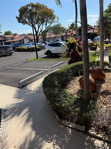 4825 SW 149th Ct 18B, Miami, FL 33185