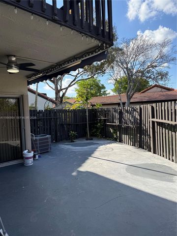 4825 SW 149th Ct 18B, Miami, FL 33185