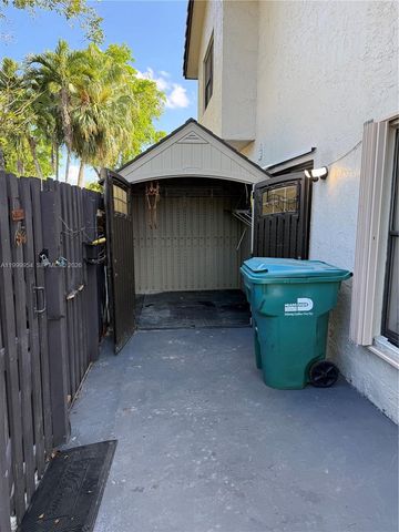 4825 SW 149th Ct 18B, Miami, FL 33185