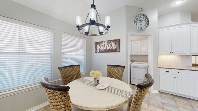 6869 Shoreview Drive, Grand Prairie, TX 75054