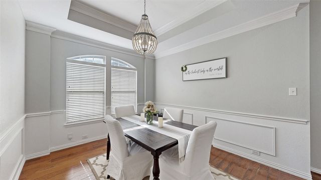 6869 Shoreview Drive, Grand Prairie, TX 75054