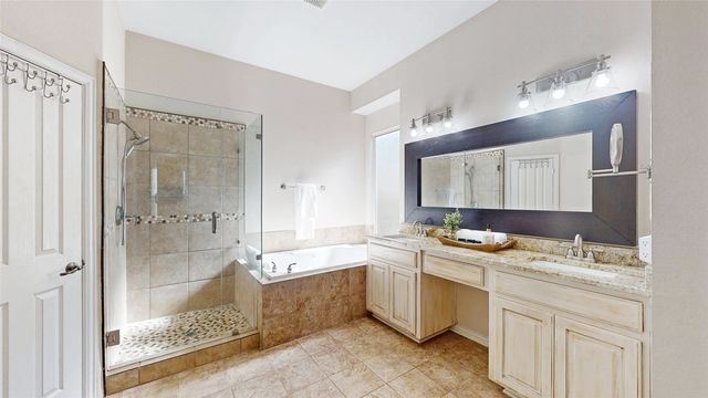 6869 Shoreview Drive, Grand Prairie, TX 75054