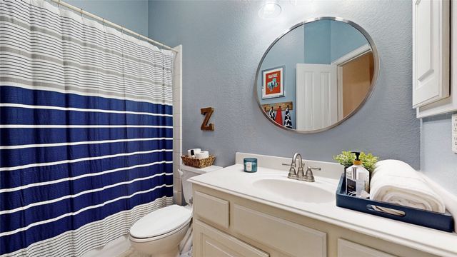 6869 Shoreview Drive, Grand Prairie, TX 75054