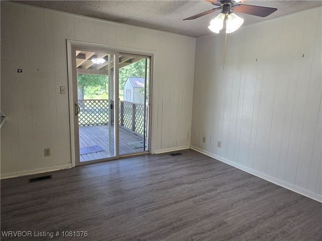 10 Riviera Circle, Booneville, AR 72927