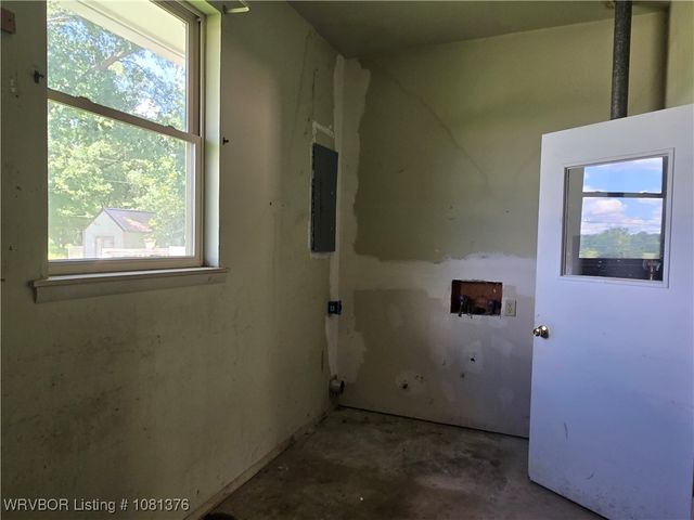 10 Riviera Circle, Booneville, AR 72927