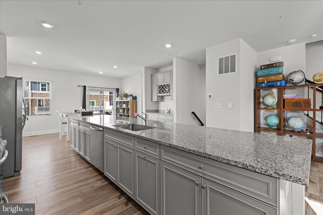 4108 HATLEY PL, White Plains, MD 20695